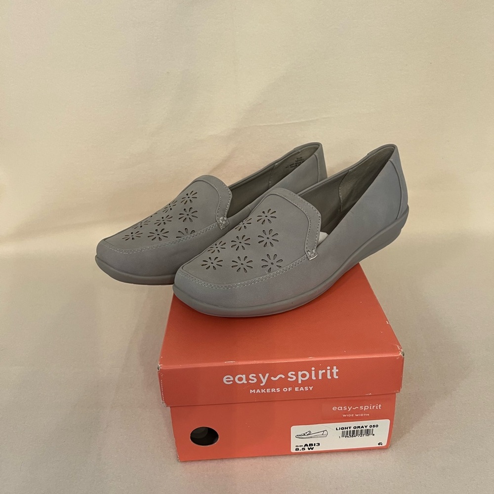 Easy Spirit Gray Flats Comfortable Loafers